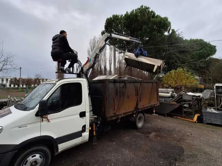Per rom e sinti la raccolta del ferro può essere la strada per l'inclusione