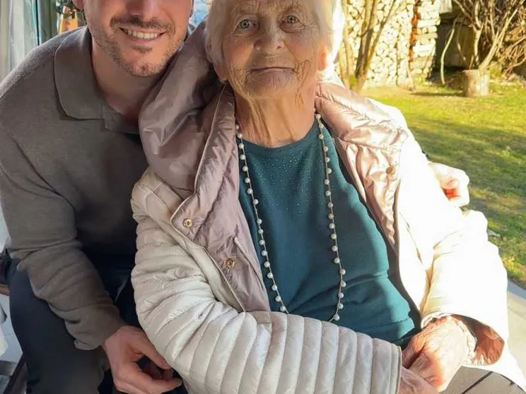 «Sono felice e ve lo racconto». La storia di Luigina, 88 anni, star dei social
