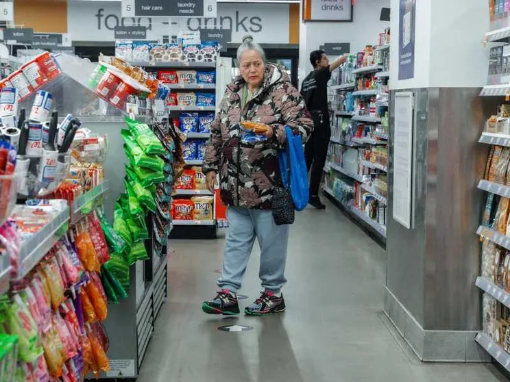 I consumatori americani sono nel baratro. Chi li tirerà fuori?