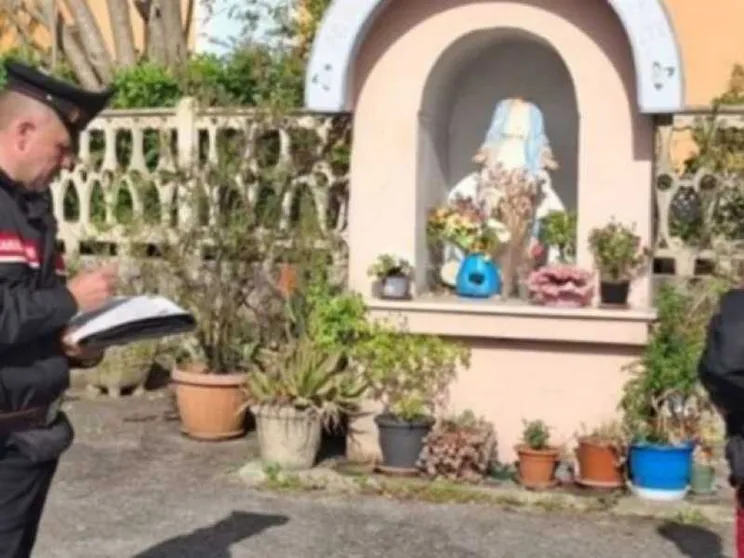 Per gli atti sacrileghi a Frosinone è stata denunciata una donna
