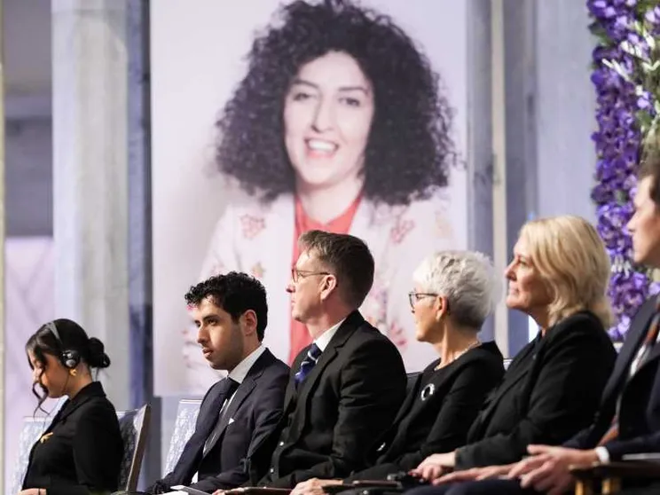 Malore per la Nobel Mohammadi: «È in pericolo di vita»