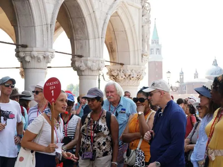 Scritti iper-nozionistici e orali farsa: il concorso per guide turistiche è un flop