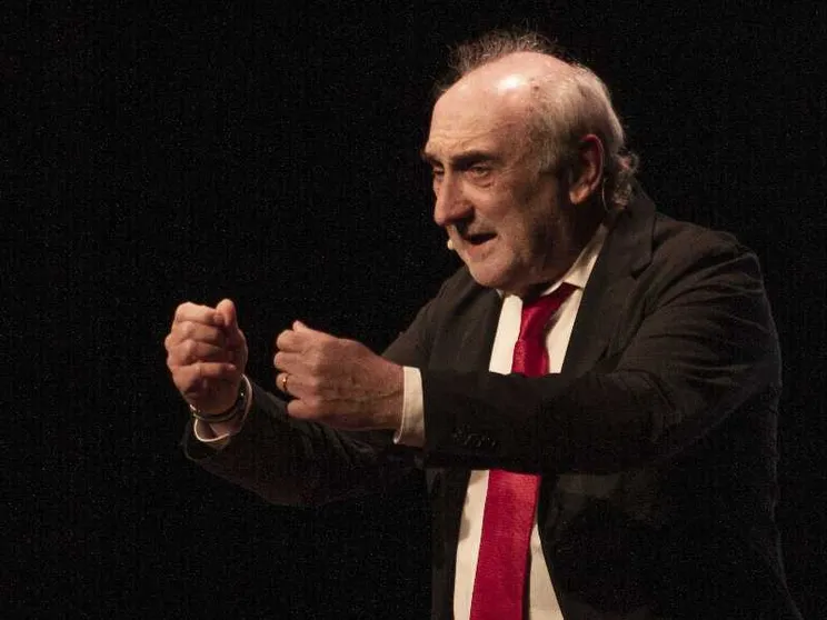 Con Novara la pedagogia si fa teatro: «Educare non è improvvisare»