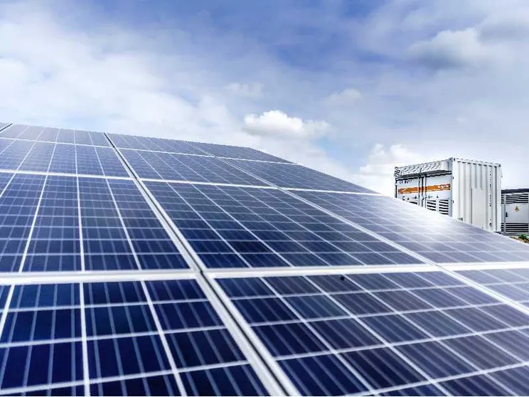 Il solare supera l'idroelettrico, ma sulle rinnovabili l'Italia va ancora troppo piano