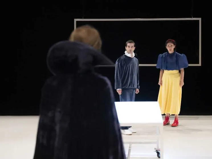 Biancaneve a teatro eroina dell’amore