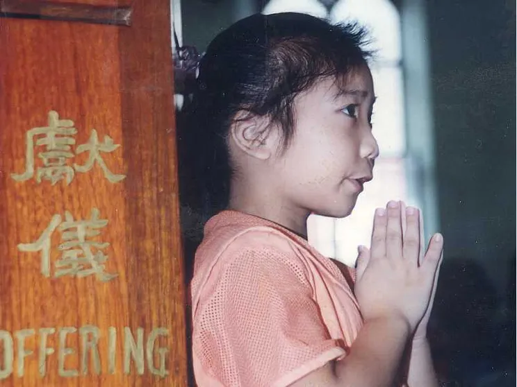 Quel cartello fuori dalle chiese in Cina:  «Ingresso vietato ai minori»
