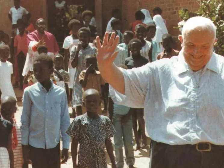 Una vita per l'Uganda: don Vittorio Pastori “Giusto dell’Umanità”