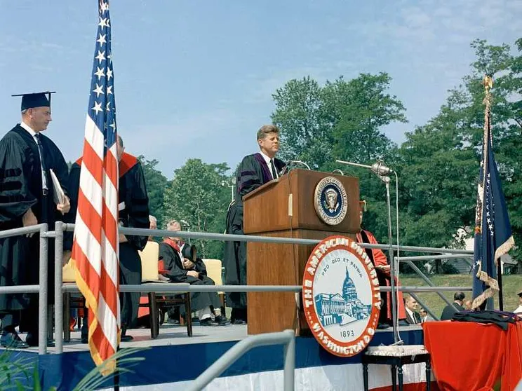 JFK, Morin e gli anticorpi della pace