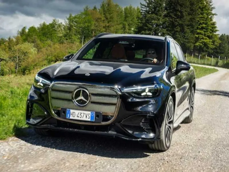Mercedes GLC, comoda e tecnologica anche con la spina