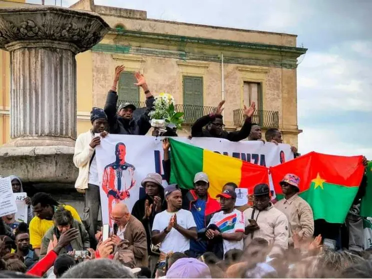 Bakari Sako: l’«adiaforizzazione» del nostro sistema di valori