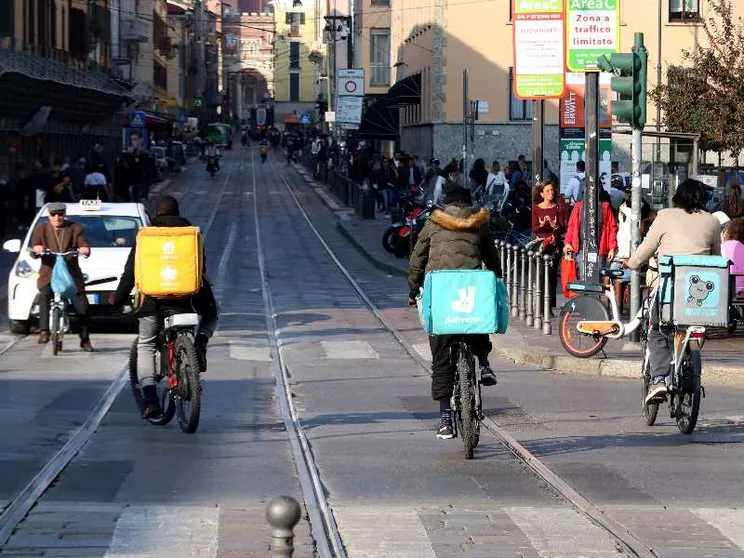 Se invisibili sono i padroni