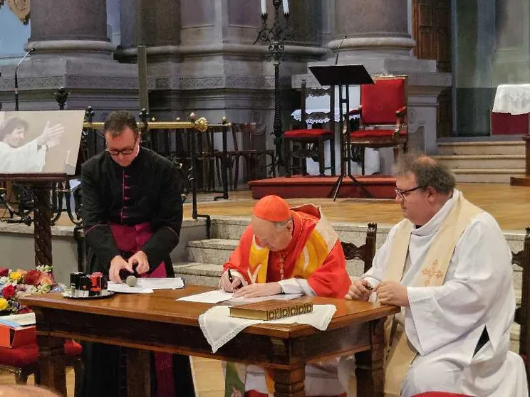 L’apertura dell’inchiesta diocesana per il processo di beatificazione di don Roberto Malgesini, alla presenza del vescovo di Como, il cardinale Oscar Cantoni / E.Lat.