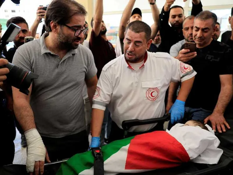 Sam Fahd, 7 mesi, ucciso dai soldati israeliani mentre era in braccio alla madre