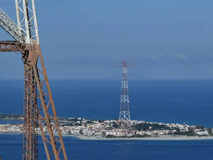 Ponte sullo Stretto, la Procura di Roma indaga per corruzione