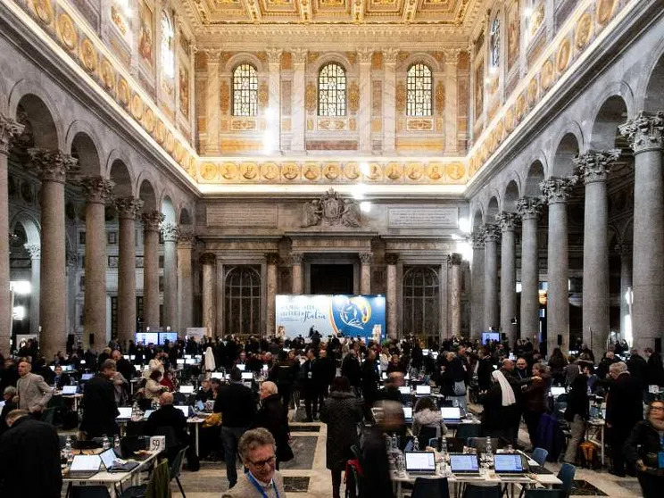 Roma, 16 novembre 2024: i lavori della prima Assemblea sinodale della Chiesa in Italia / SICILIANI