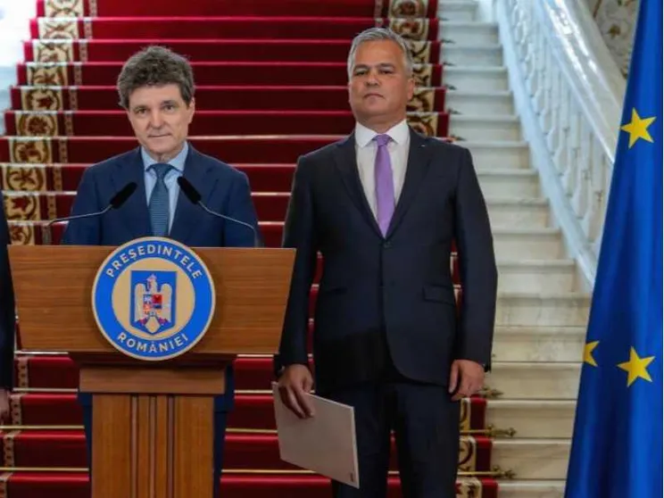 Romania, fallisce il governo tecnico con Tomac. Secondo tentativo con il liberale Vestea
