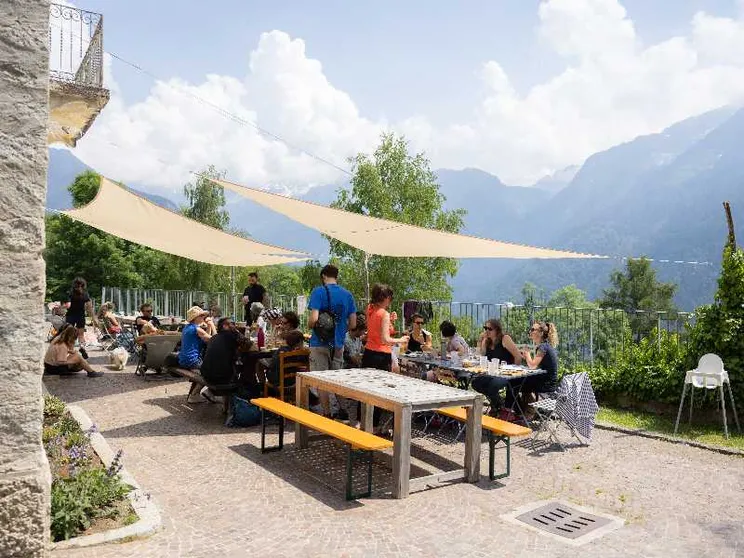 Turismo alternativo, cibo e storia locale: così i rifugi “sociali” rilanciano la montagna