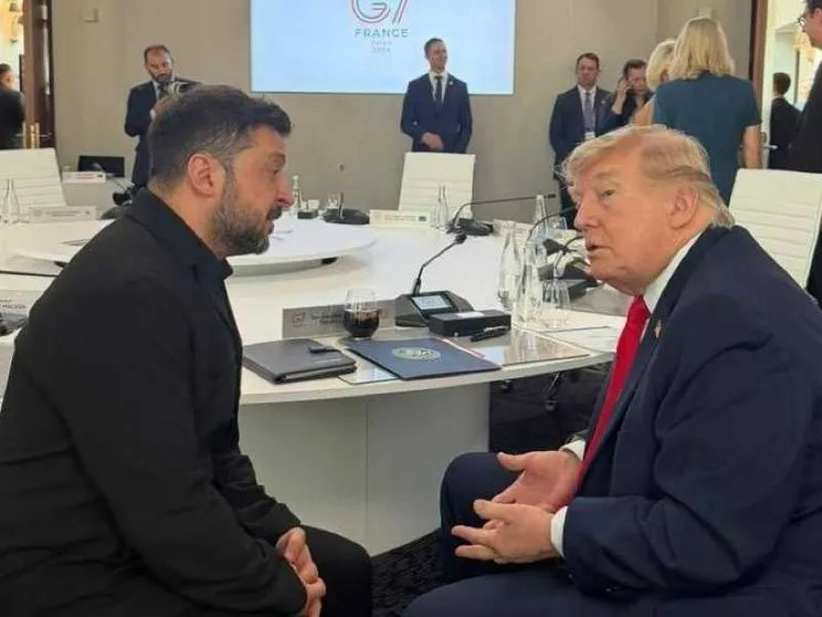 Il presidente degli Stati Uniti d'America Donald Trump durante l'incontro con il presidente ucraino Volodymyr Zelensky