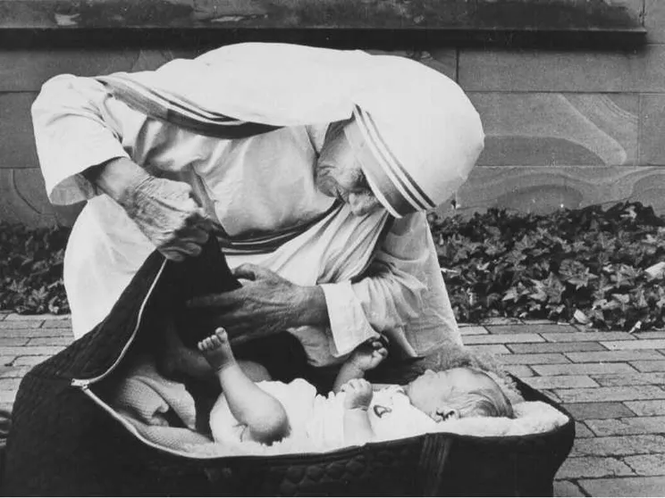 Madre Teresa e Carlo Casini, gli amici per la vita sempre “schierati”