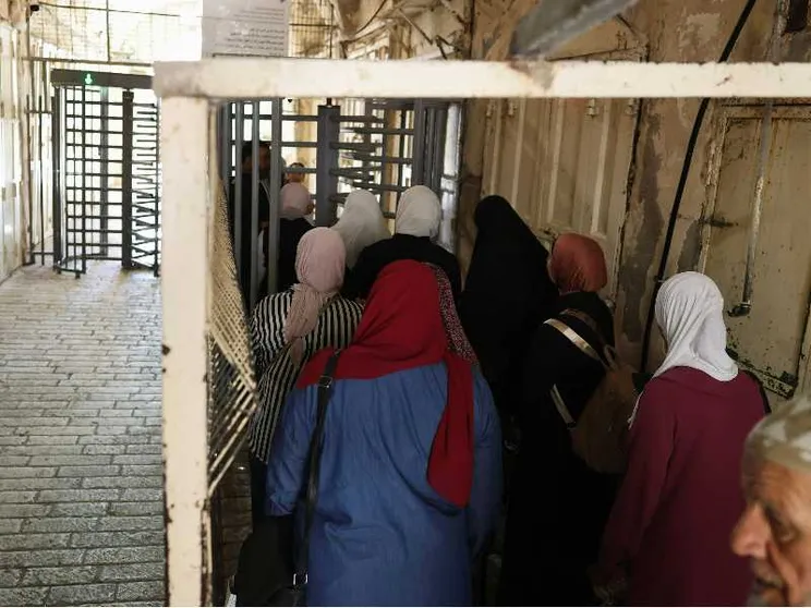 Cisgiordania, altre due moschee date alle fiamme. «Così i coloni spargono terrore»