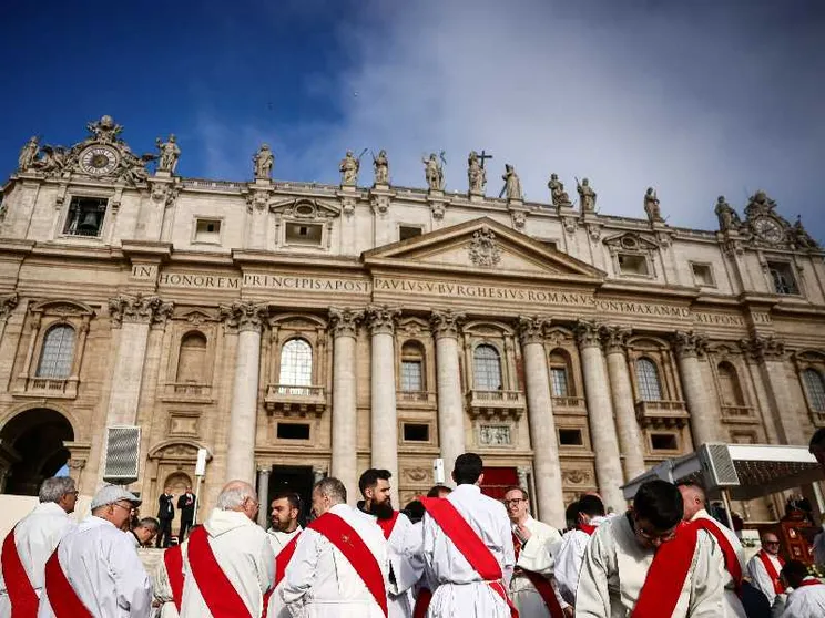 L'intervista per i suoi 70 anni di sacerdozio: «Le crisi non spaventino i sacerdoti»