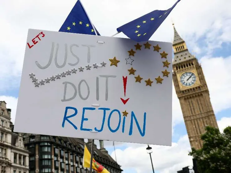La Brexit 10 anni dopo è diventata un problema: perché Londra ha nostalgia dell'Europa