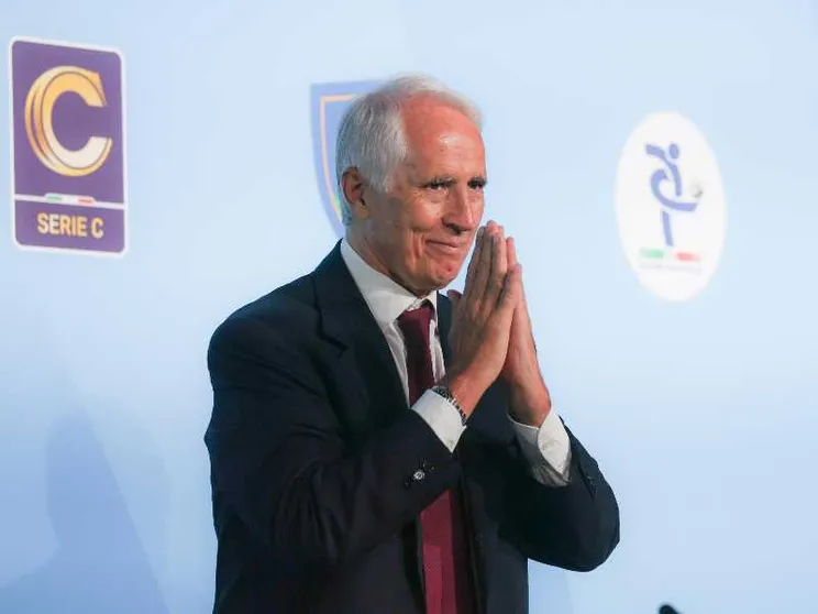 Malagò nuovo presidente Figc: perché è l'anno zero del calcio italiano