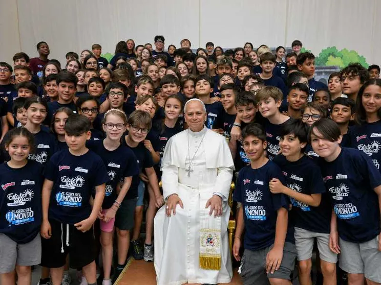 Il Papa con i bambini dell'Estate Ragazzi