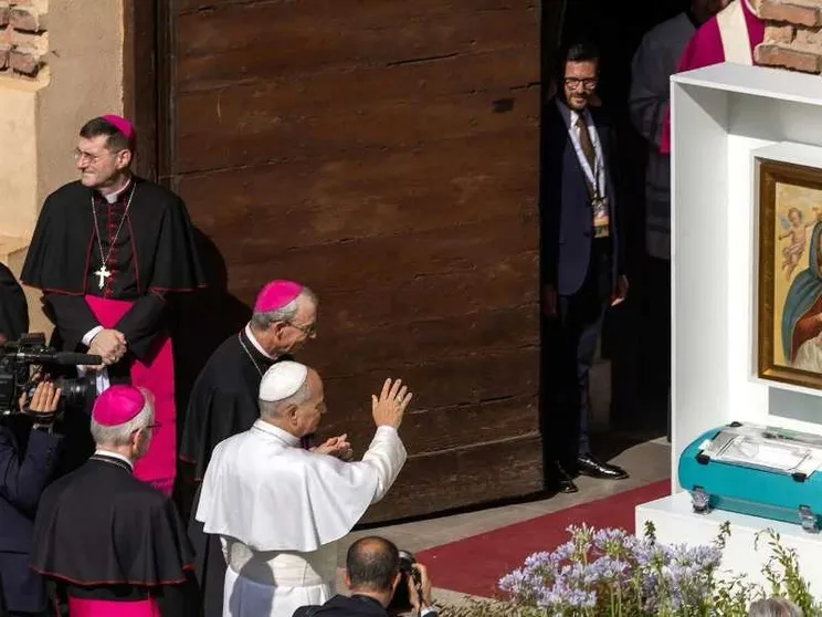 L’eredità del Papa: Pavia ha una nuova Culla per la Vita