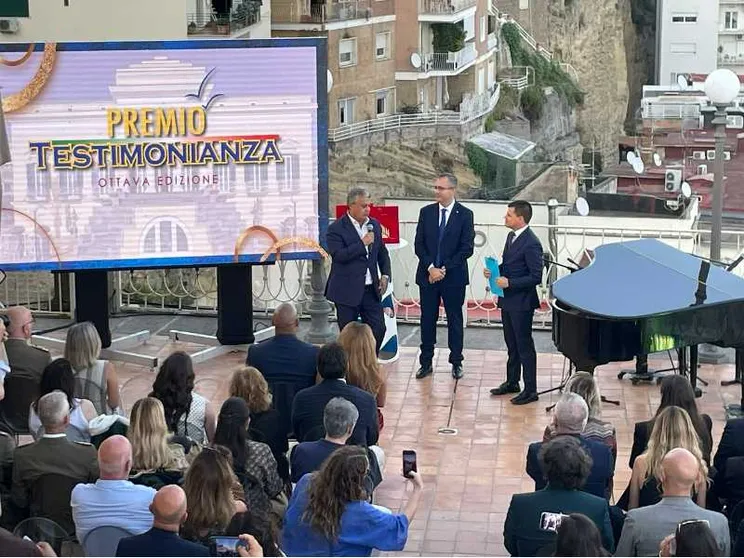 Don Salvatore Giuliano fra gli insigniti del Premio Testimonianza