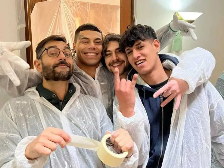 Il progetto di don Domenico per i minori soli usciti dal carcere: «Non abbandoniamoli»