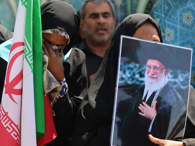Nella città santa sciita di Karbala, dove ai funerali di Khamenei si promette vendetta