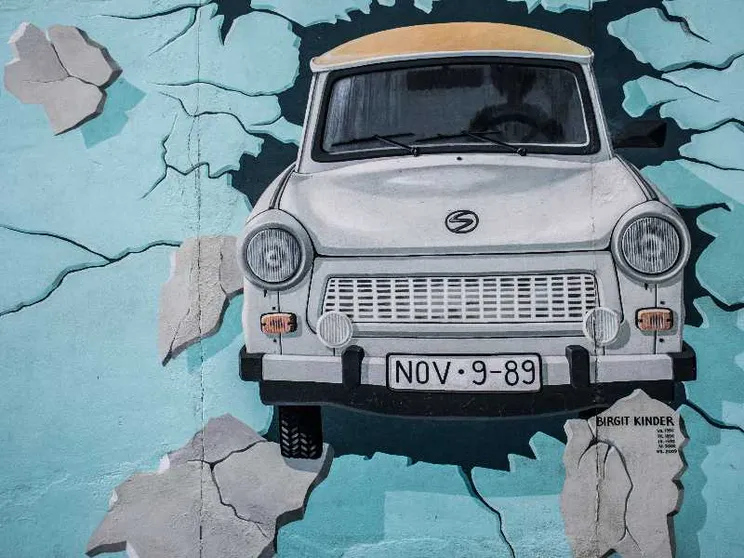 Amore a primo visto: il romanzo della fuga dalla Ddr