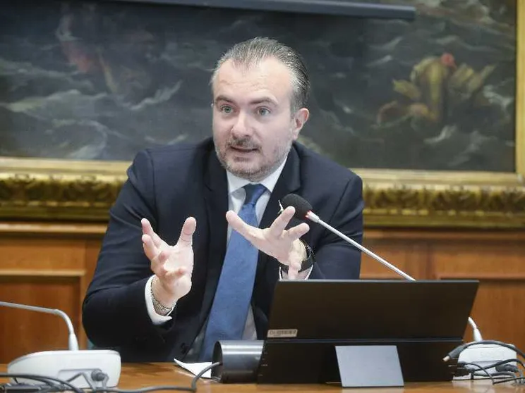 Legge elettorale, intesa sui fuori sede. Ma sulle preferenze restano le distanze