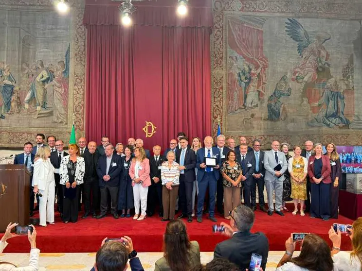 Quei medici “eroi” che curano anche chi non possono guarire