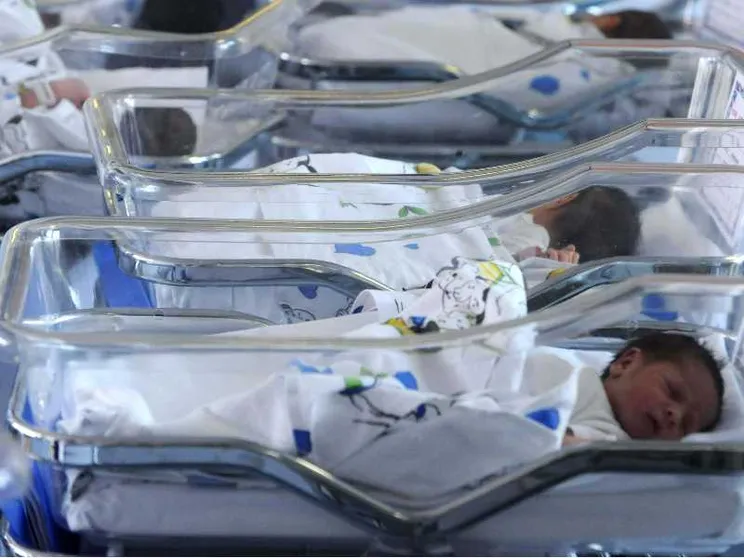 In Europa sempre più "figli in provetta". Con embrioni congelati