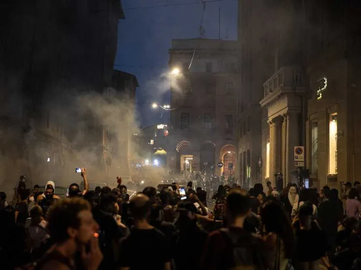 La forza tranquilla dello Stato sia più forte della propaganda