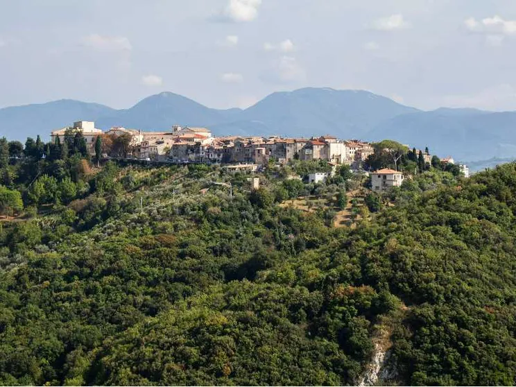 Mompeo, nella Sabina c'è un borgo che scommette sull'accoglienza e il turismo slow