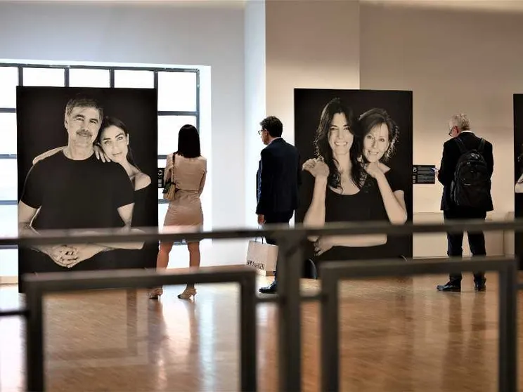 Violenza di genere e tumori al seno: in mostra storie di rinascita