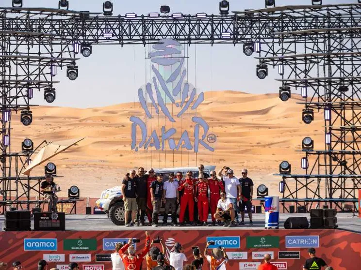 Da Napoli alla Dakar, storia di formazione e lavoro