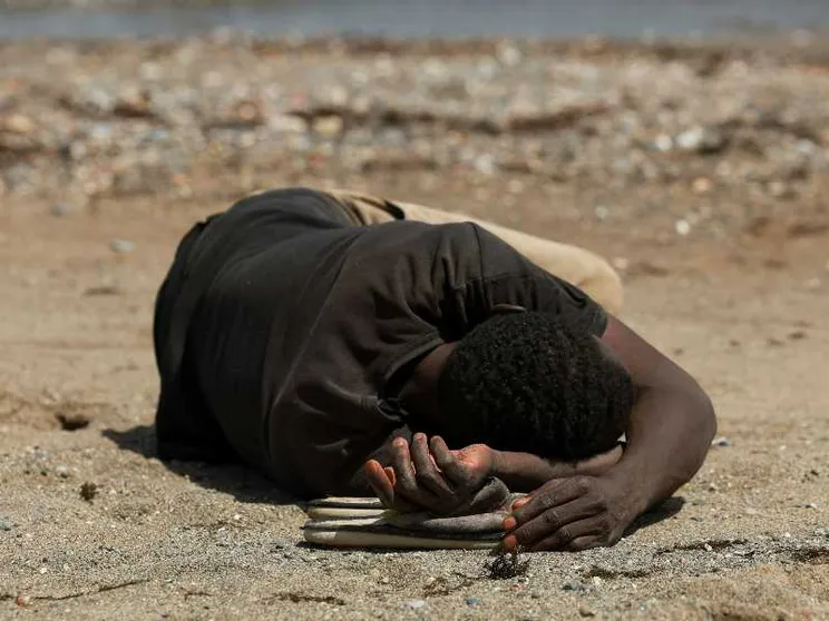 A Ceuta i poveri fanti di un’illusione. E gli 84 morti che resteranno per sempre
