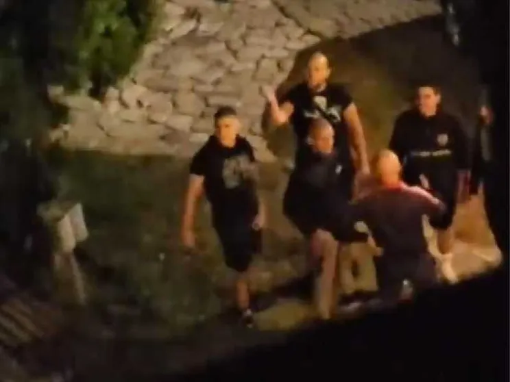 I giovani ebrei italiani, il coro dei naziskin: cosa è successo a Sofia