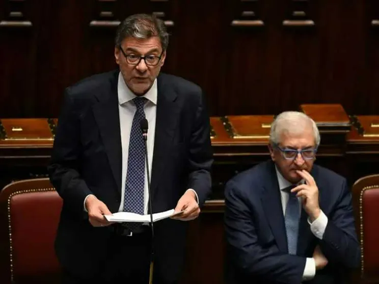 Giorgetti: l'Ue deciderà a ottobre sulla clausola di salvaguardia