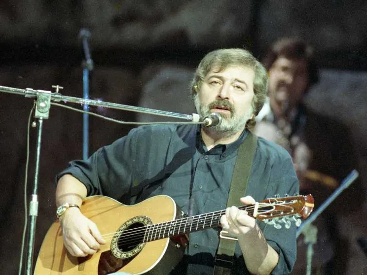 Guccini, la nostra ballata del Novecento