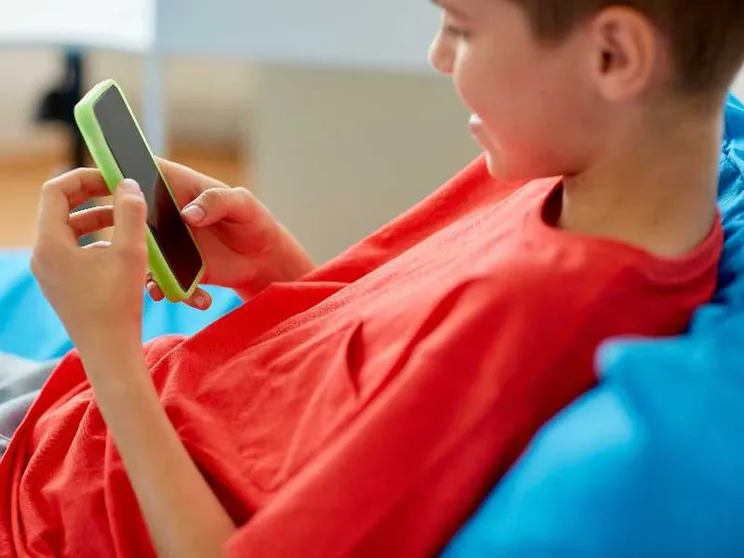 Un'altra maxi multa a Meta perché «danneggia la salute mentale» dei bambini