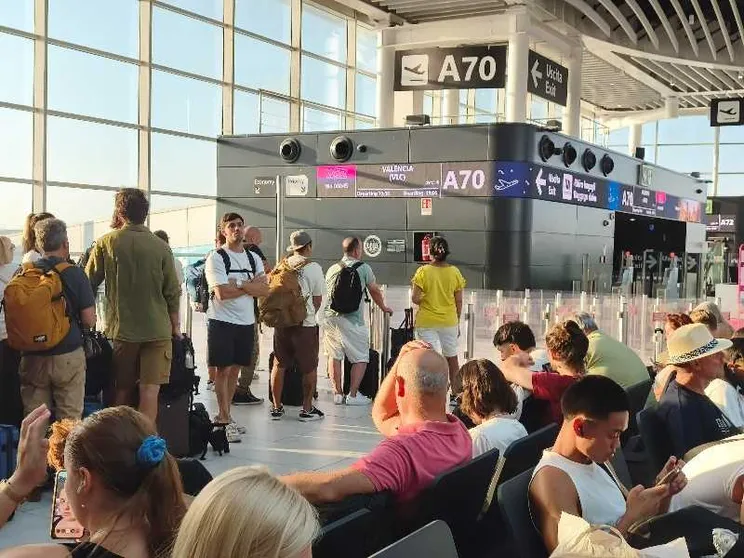 Lo stop a Schenghen tra Italia e Spagna: come funzionano i controlli e chi ne sarà coinvolto