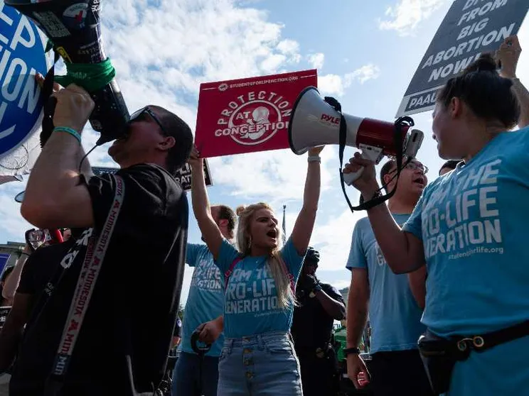 Aborto fino alla nascita, Massachusetts choc. I vescovi Usa: i più fragili vanno difesi