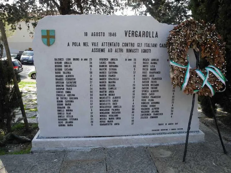 Meloni ricorda la strage di Vergarolla: «Sia fatta luce»