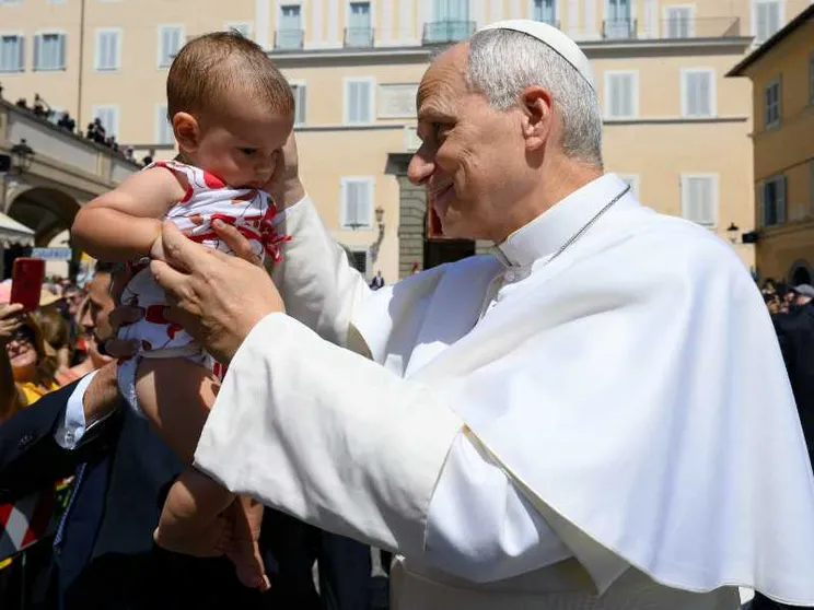 «Così aspettiamo il Papa fra San Marino, il Meeting e il mare di Rimini»