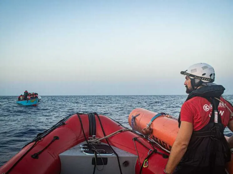 Sos e tragedie nel Mediterraneo, l'allarme della Ong: è scomparsa una barca con 17 persone